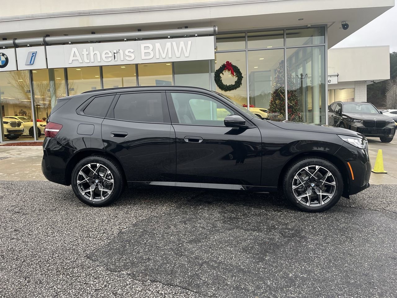 Used 2026 Black Sapphire Metallic BMW 30 xDrive image 9