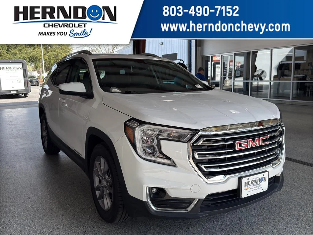 2023 GMC Terrain SLT FWD's photo