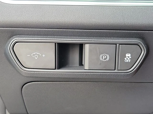 Used 2025 Steel Gray Kia EX image 17