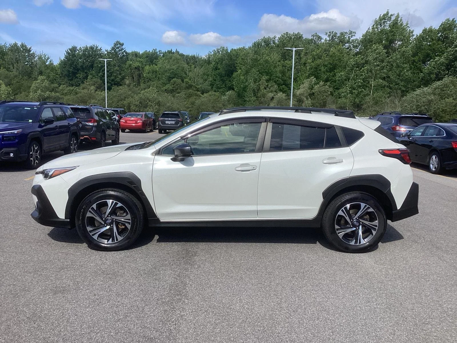 Used 2024 Crystal White Pearl Subaru Premium image 4