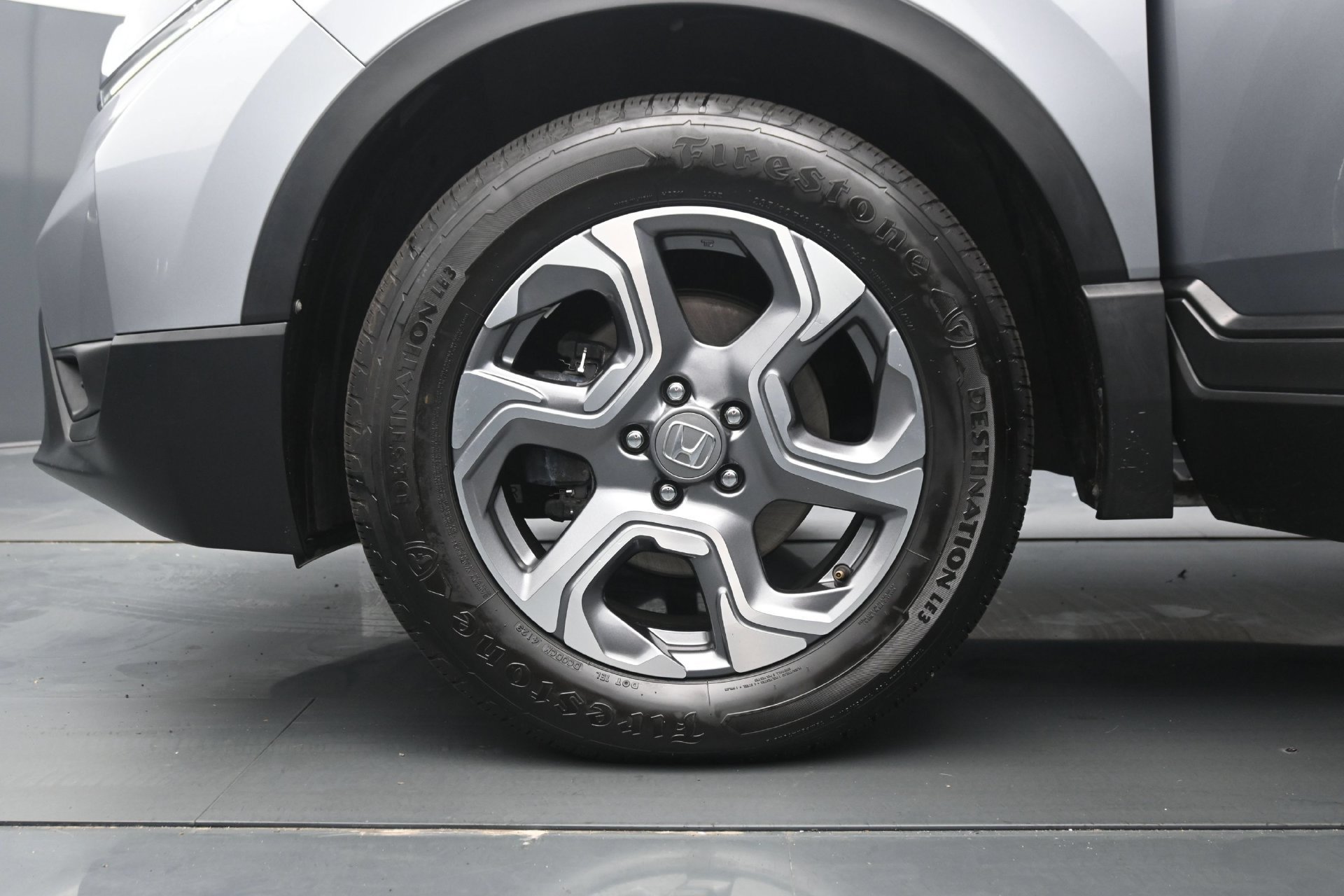 Used 2019 Silver Honda EX-L image 30