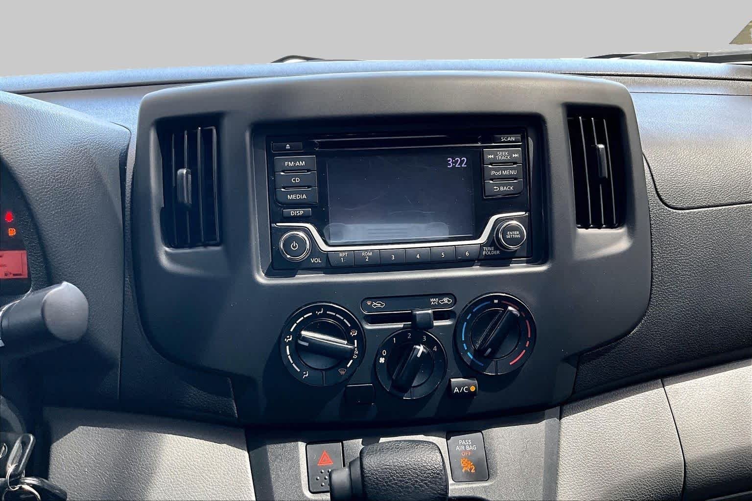 Pre-Owned 2019 Nissan NV200 Compact Cargo S