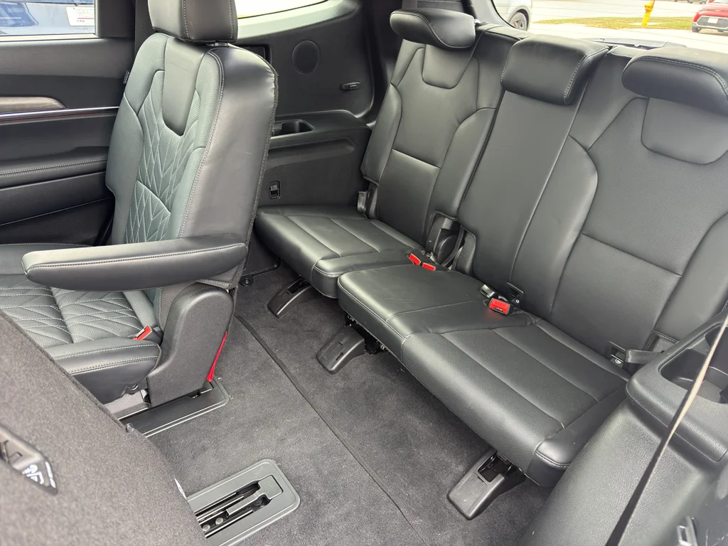 Certified Used 2024 Wolf Gray Kia SX Prestige X-Pro image 13