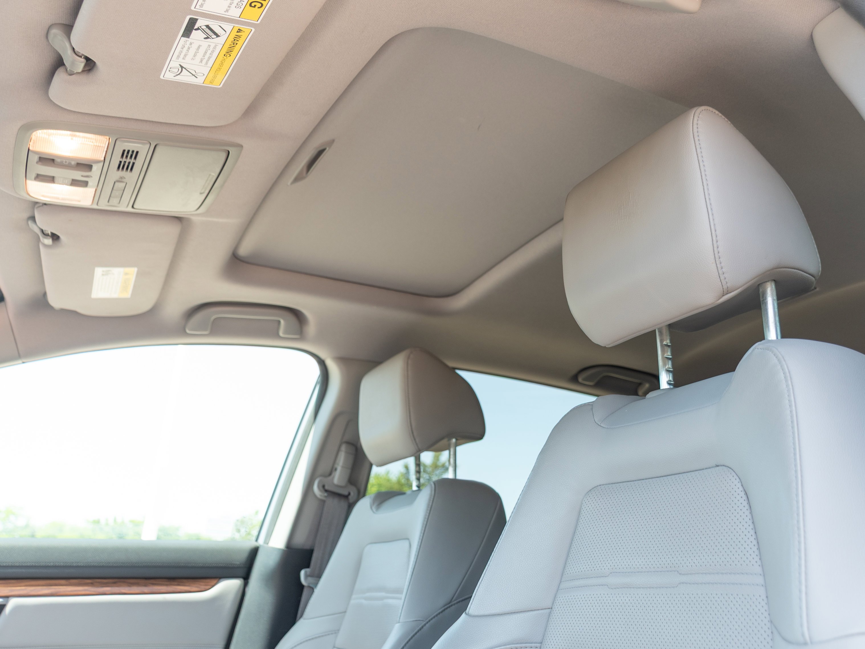 Used 2017 Silver Honda Touring image 10