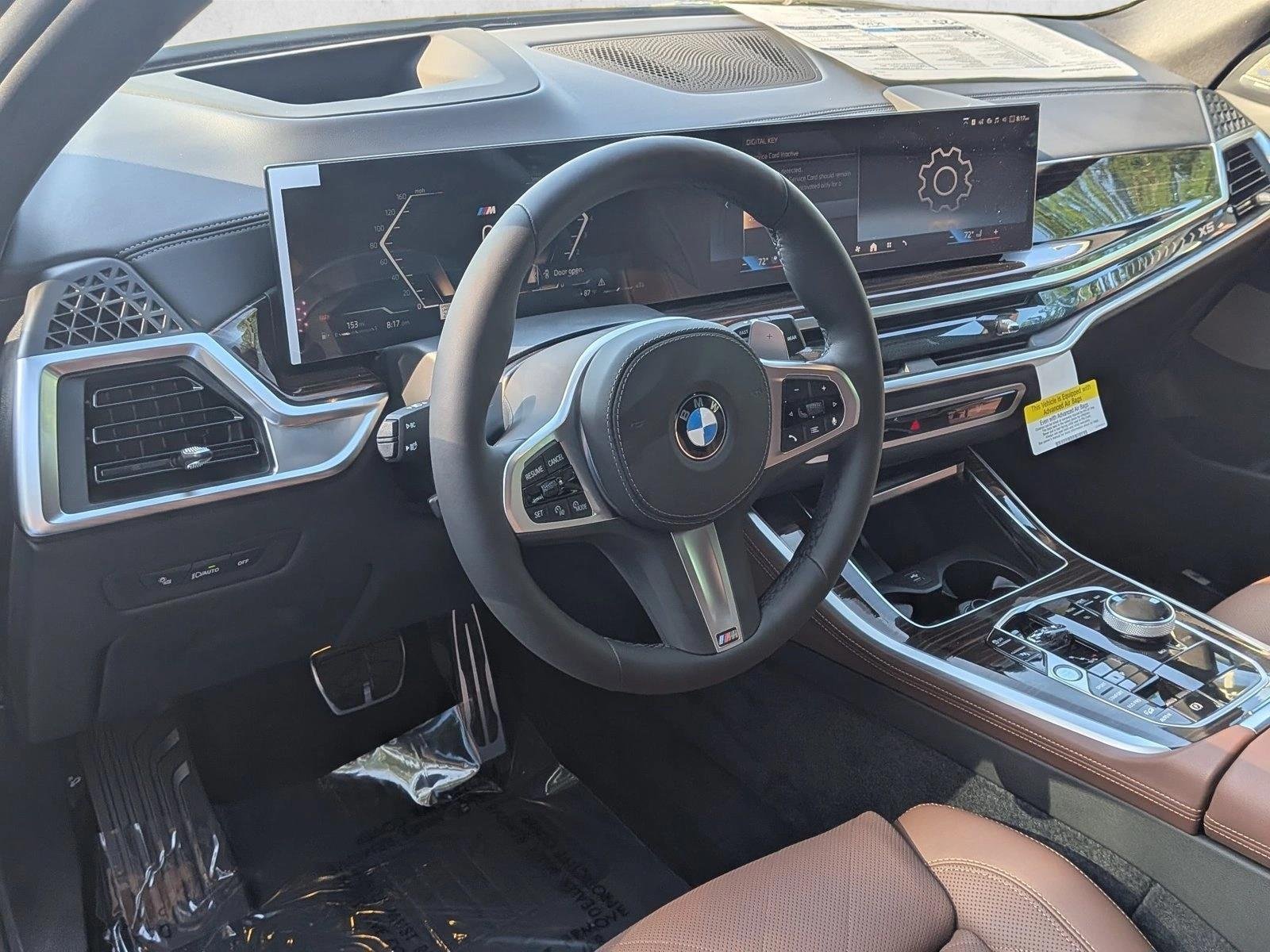 Used 2026 Manhattan Green Metallic BMW xDrive40i image 3