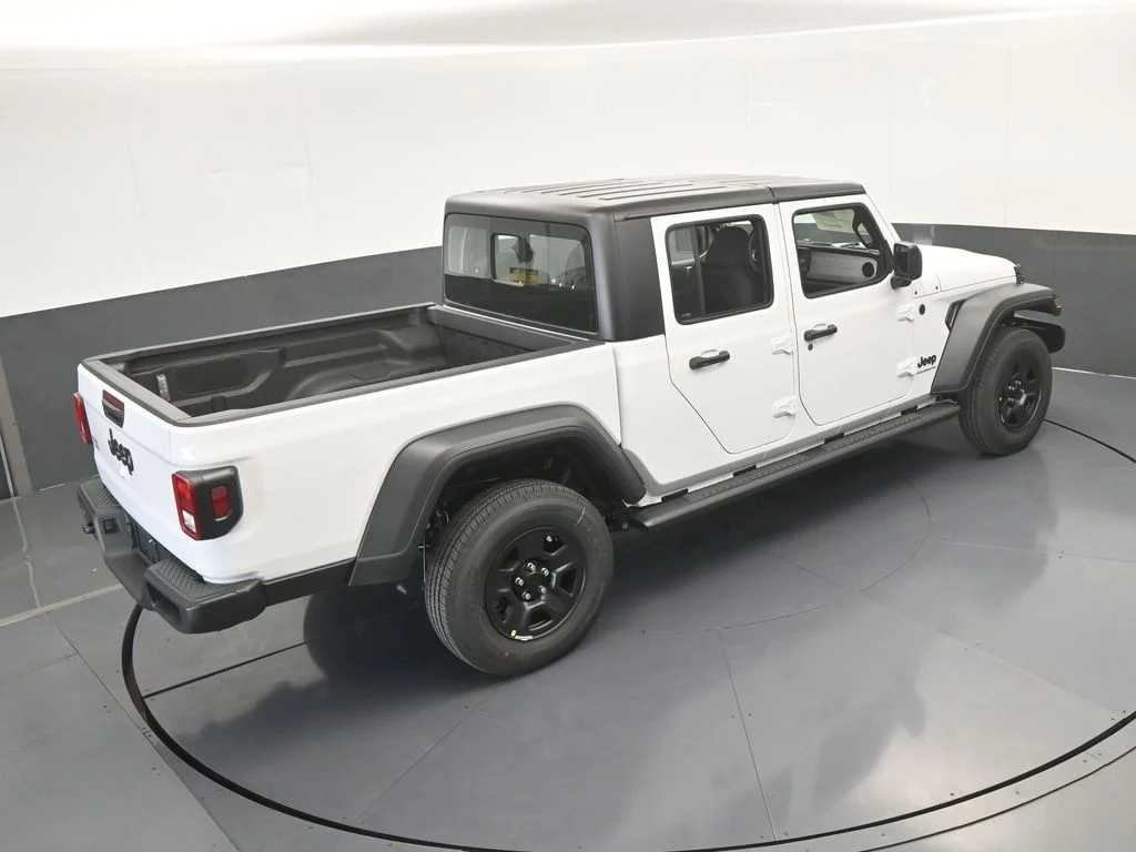 New 2026 Bright White Clear-Coat Exterior Paint Jeep Sport image 42