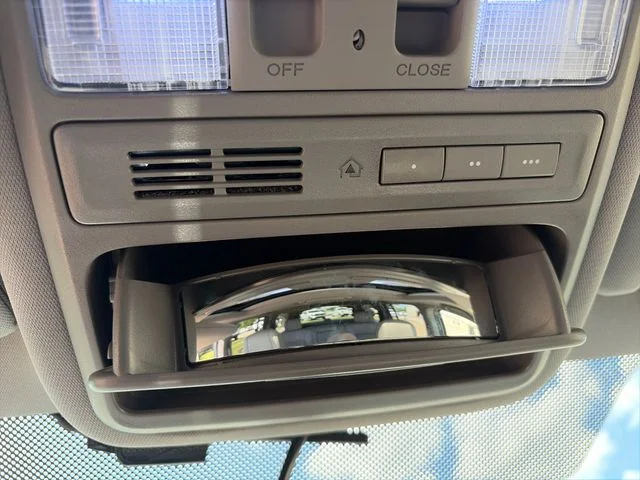 Used 2013  Honda EX-L image 16