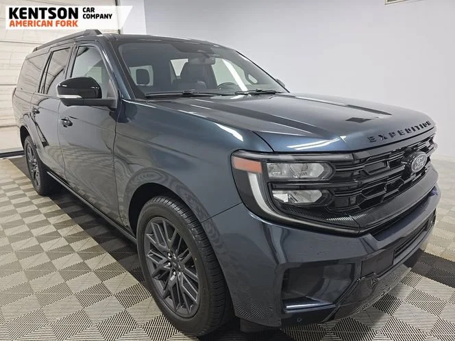 Used 2025 Blue Ford Platinum image 2