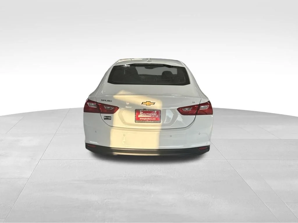 Used 2024 White Chevrolet LT image 4
