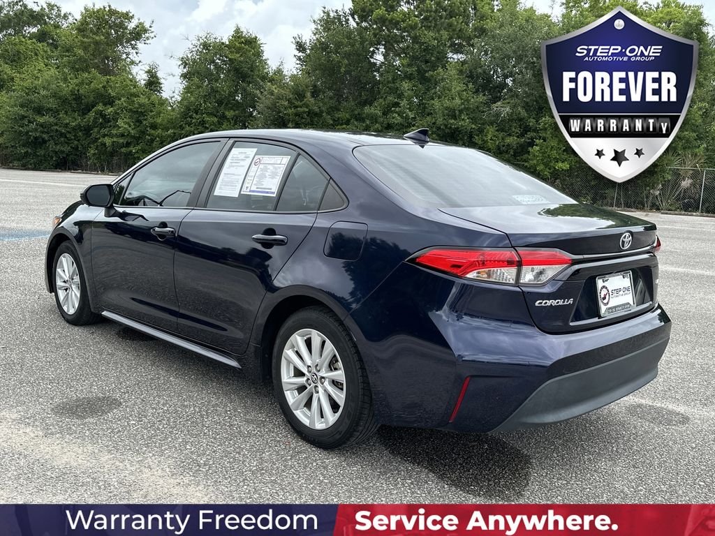 Used 2024  Toyota LE image 5