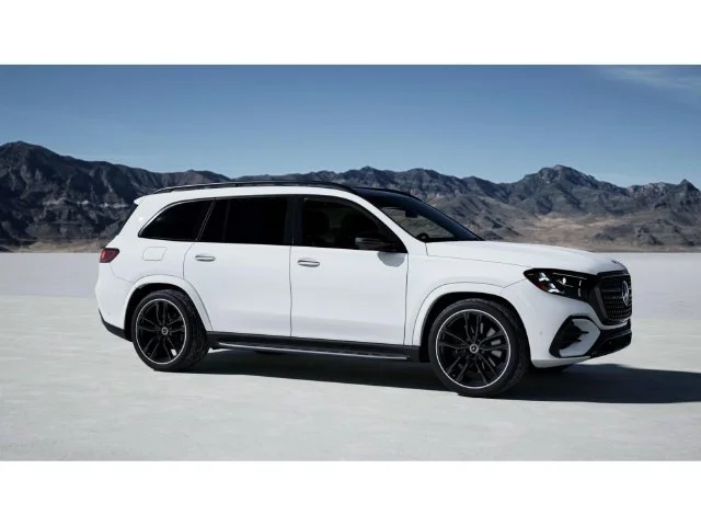 New 2027 White Mercedes-Benz GLS 450 image 13
