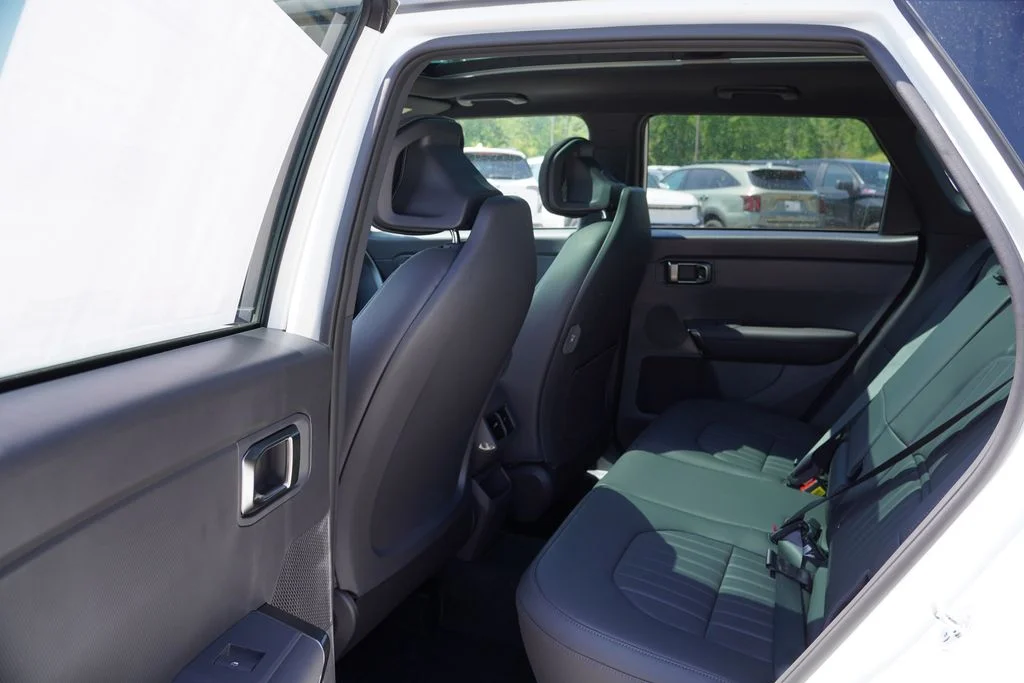 New 2027 Snow White Pearl Kia X-Line S image 11