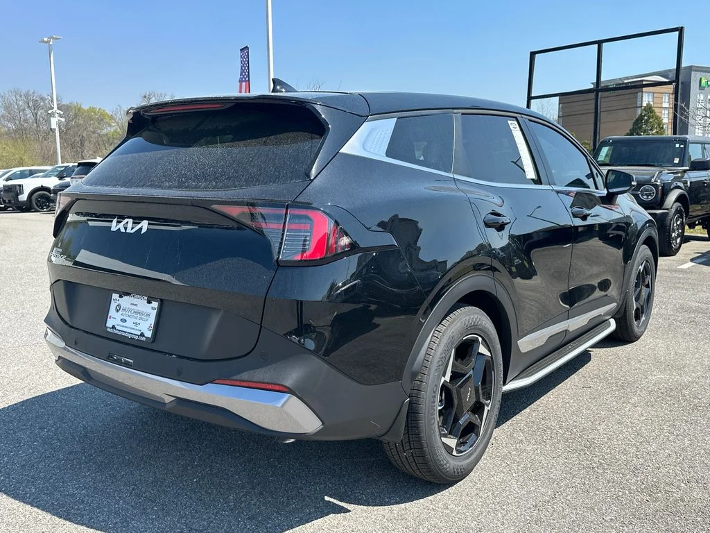 New 2026 Black Kia EX image 7