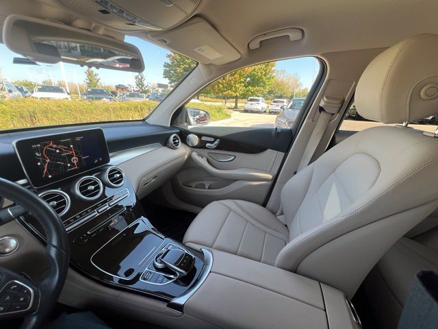 Used 2017 Black Mercedes-Benz GLC 300 image 15