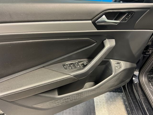 Certified Used 2024 Black Volkswagen 1.5T Sport image 7