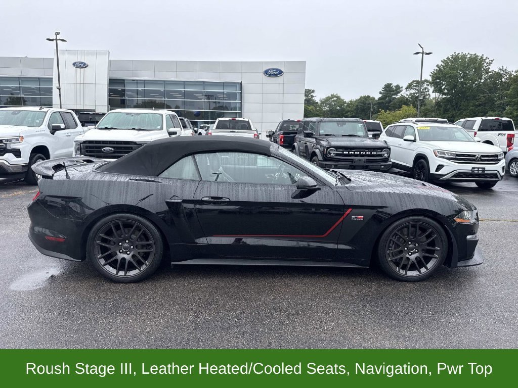 Used 2019 Black Ford GT Premium image 7