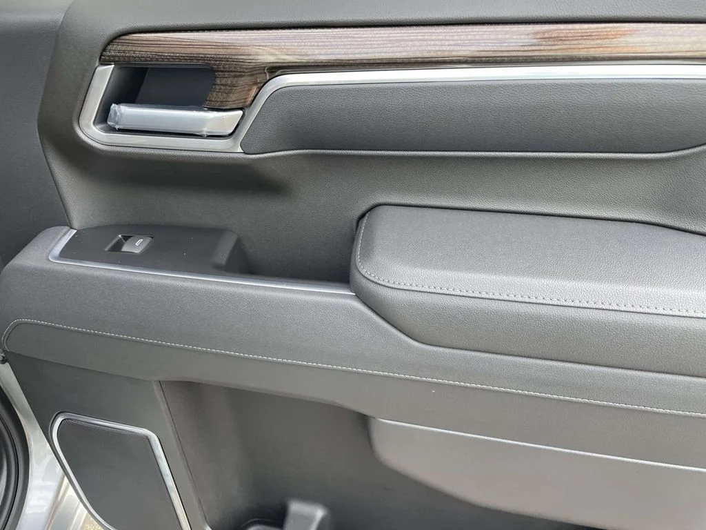 New 2026 Sterling Gray Metallic Chevrolet RST image 10