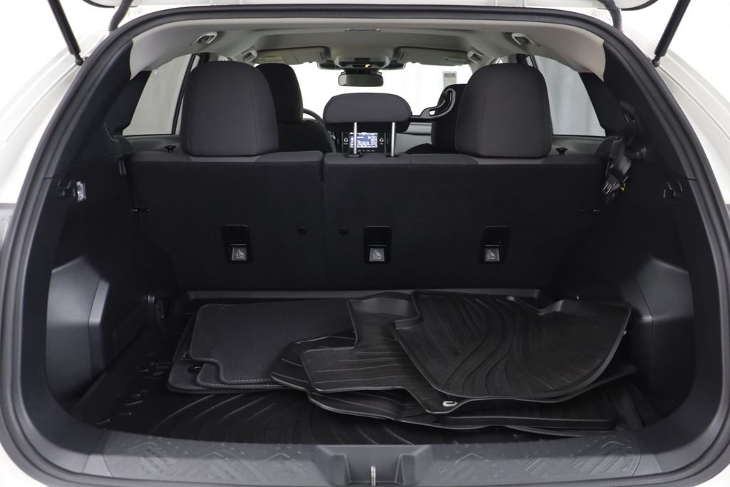 Used 2024 Crystal White Pearl Subaru Base image 17