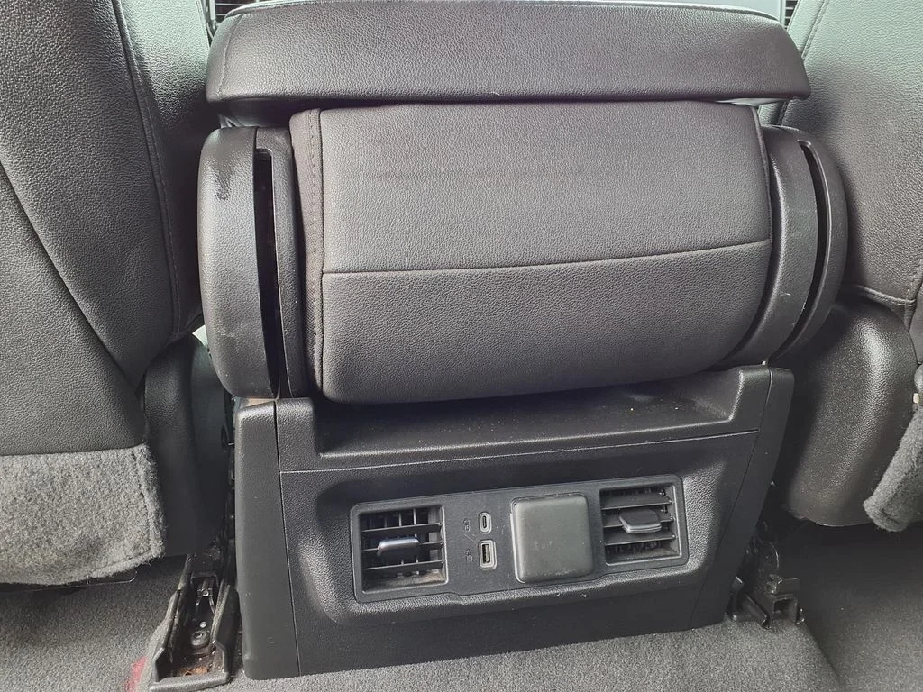 Certified Used 2024 White GMC SLT image 22