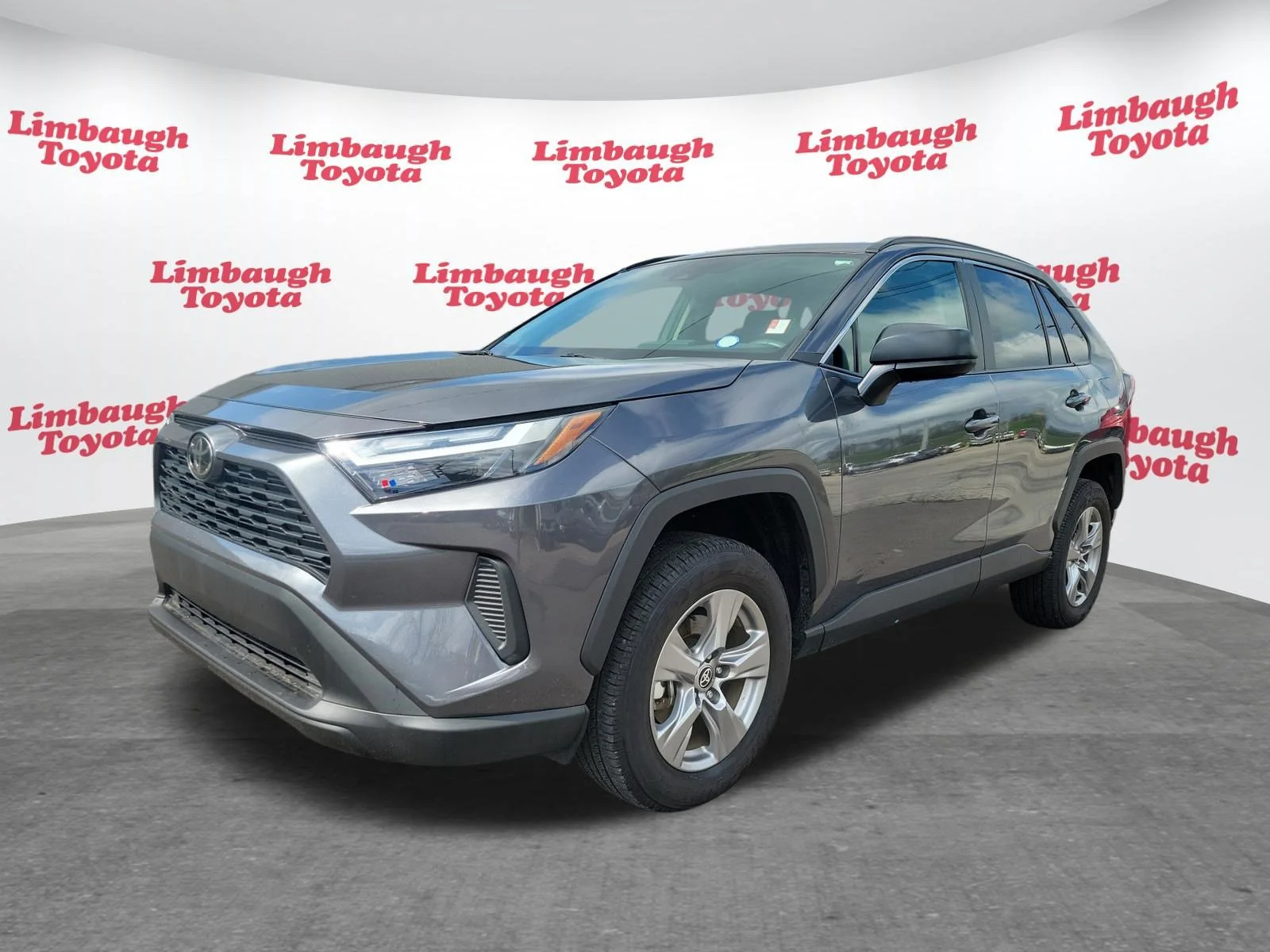 2025 Toyota RAV4 LE - Photo 21
