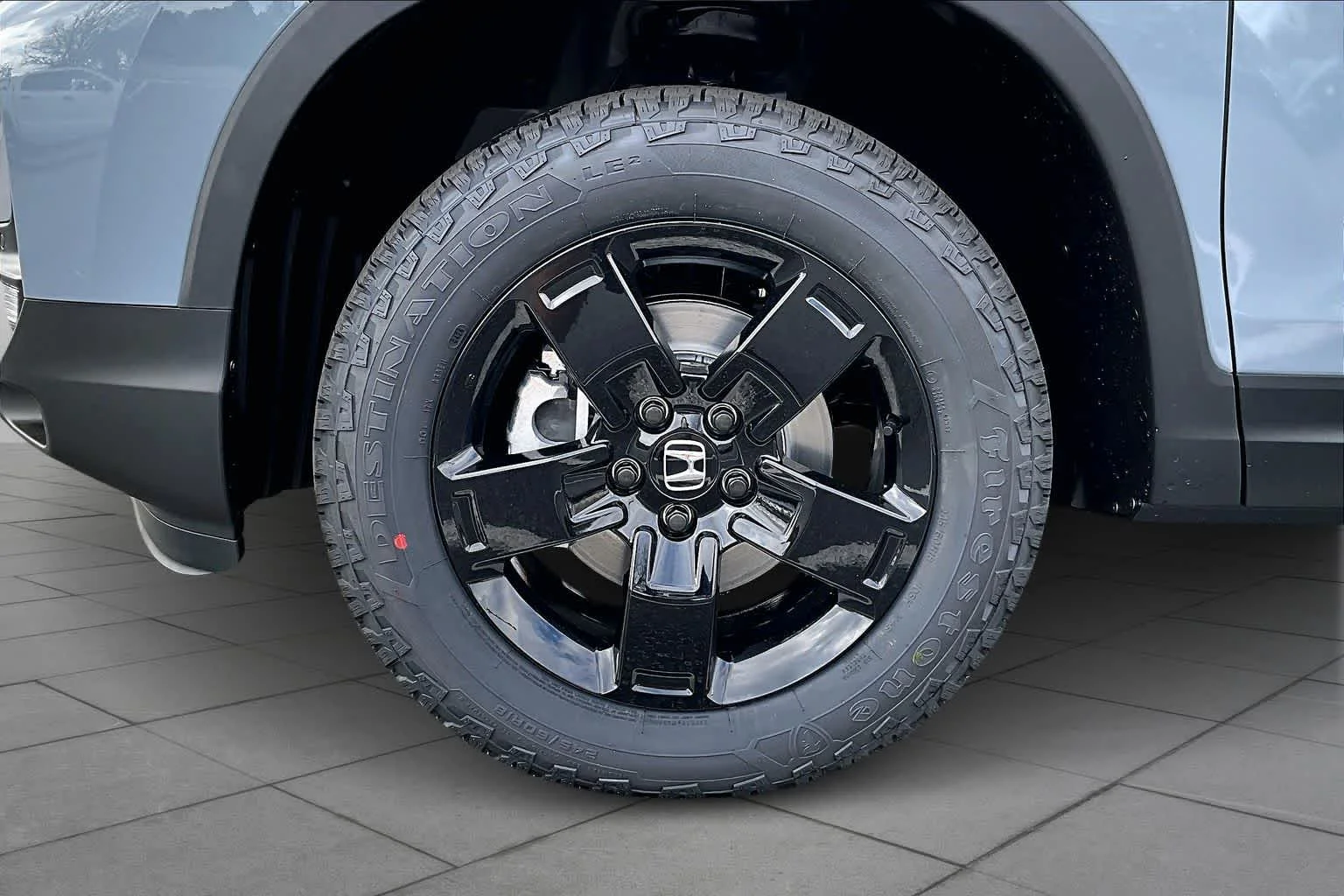 New 2026 Sonic Gray Pearl Honda Black Edition image 9
