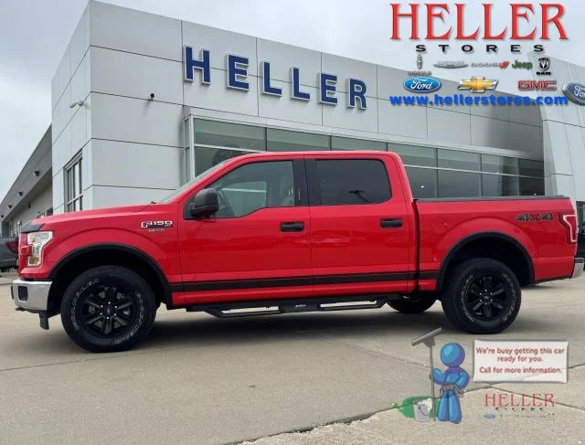 Used 2017 Race Red Ford XLT image 1