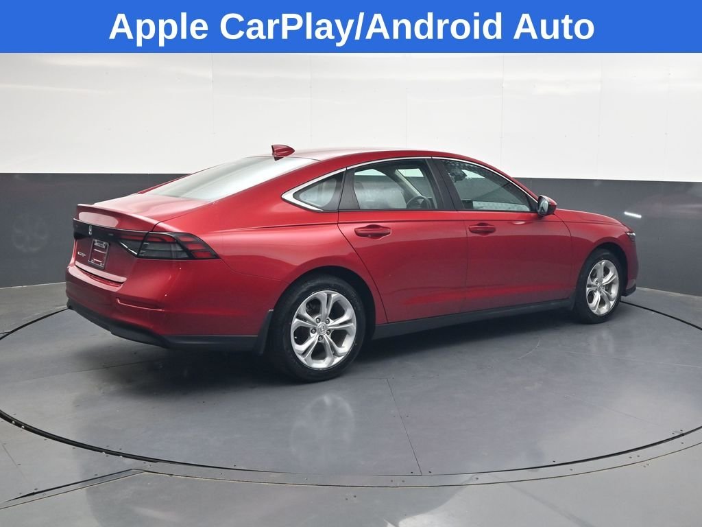 Used 2023  Honda LX image 4