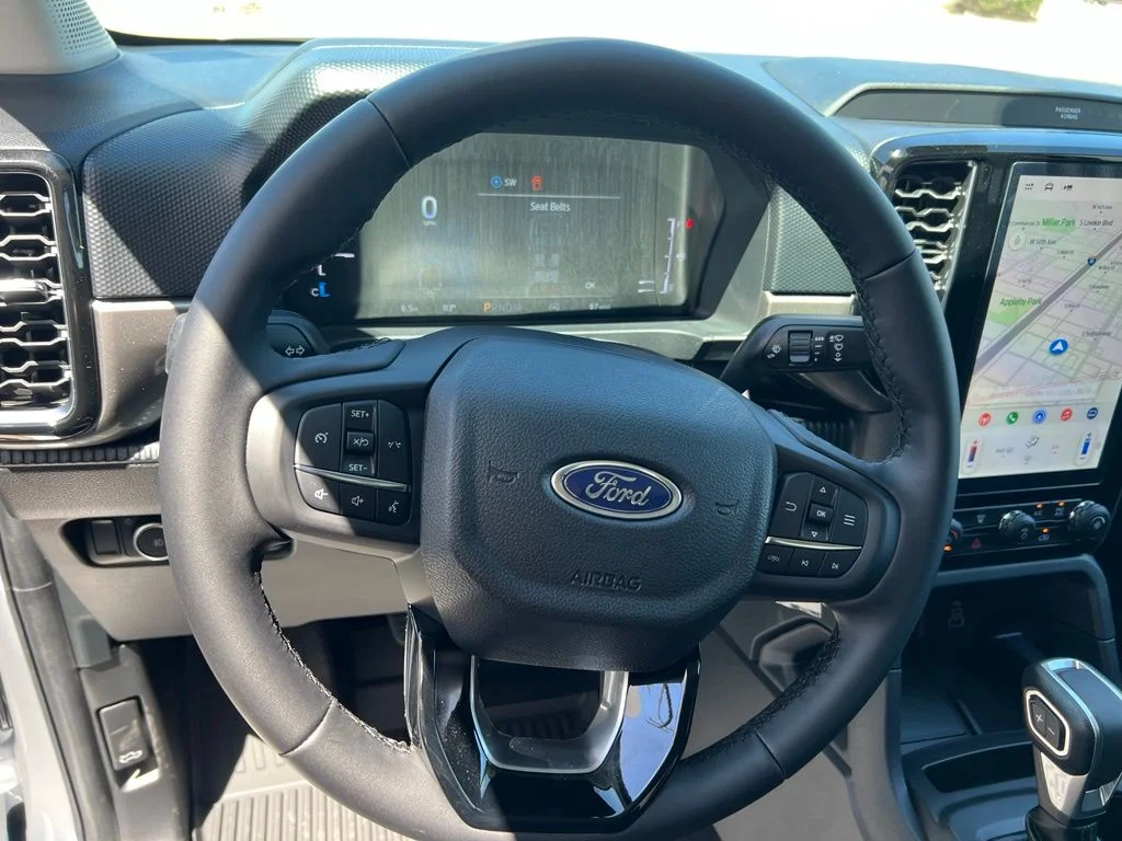 New 2026 Oxford White Ford XLT image 12
