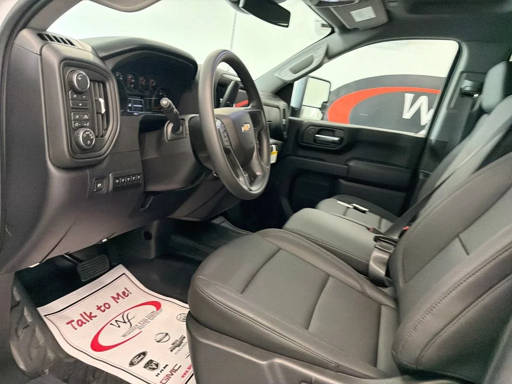 New 2026 Summit White Chevrolet Work Truck image 12