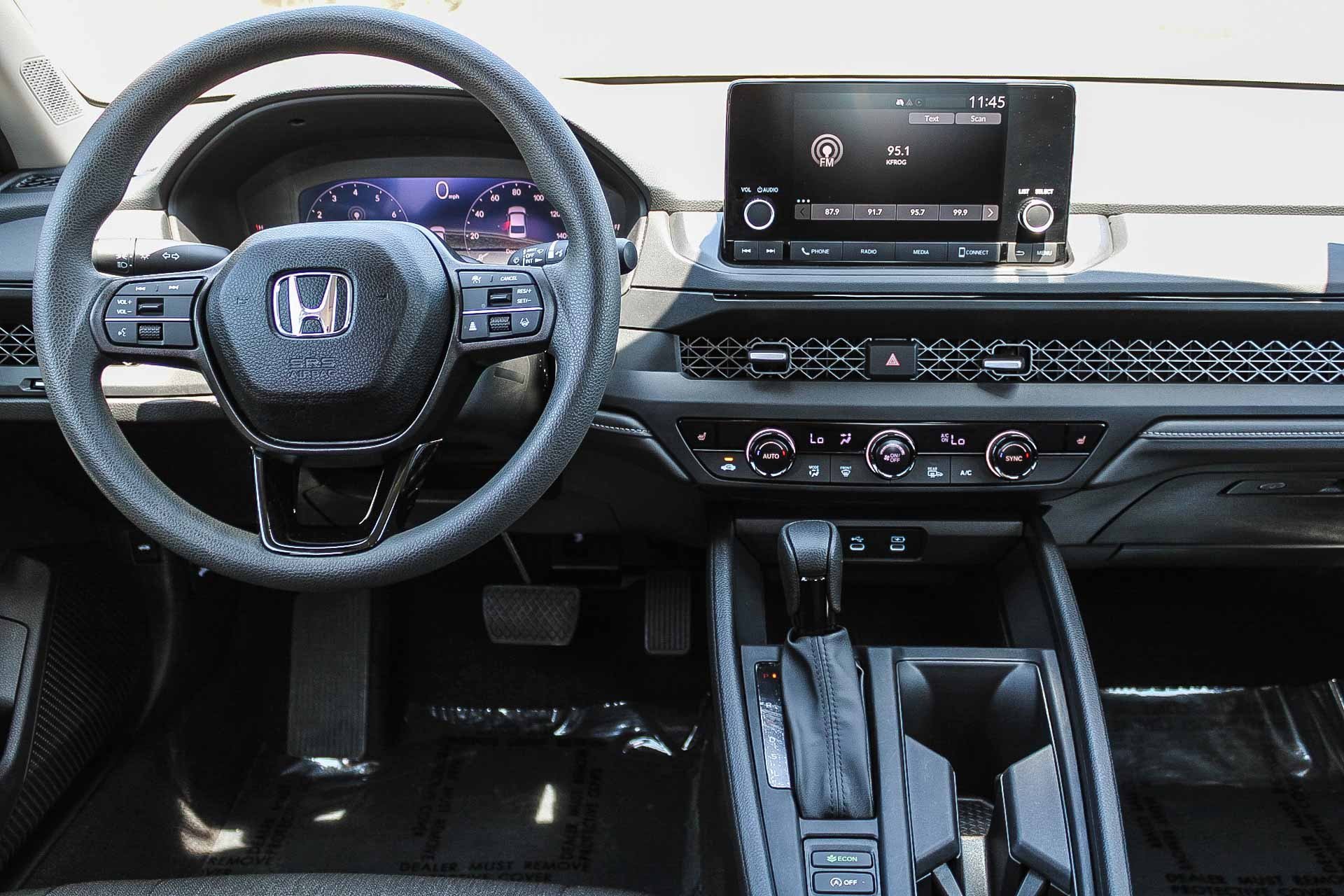 2025 Honda Accord SE - Photo 42