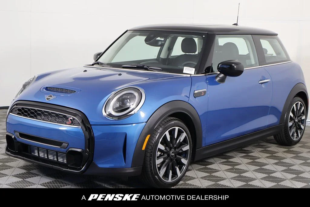 2024 MINI Hardtop 2 Door