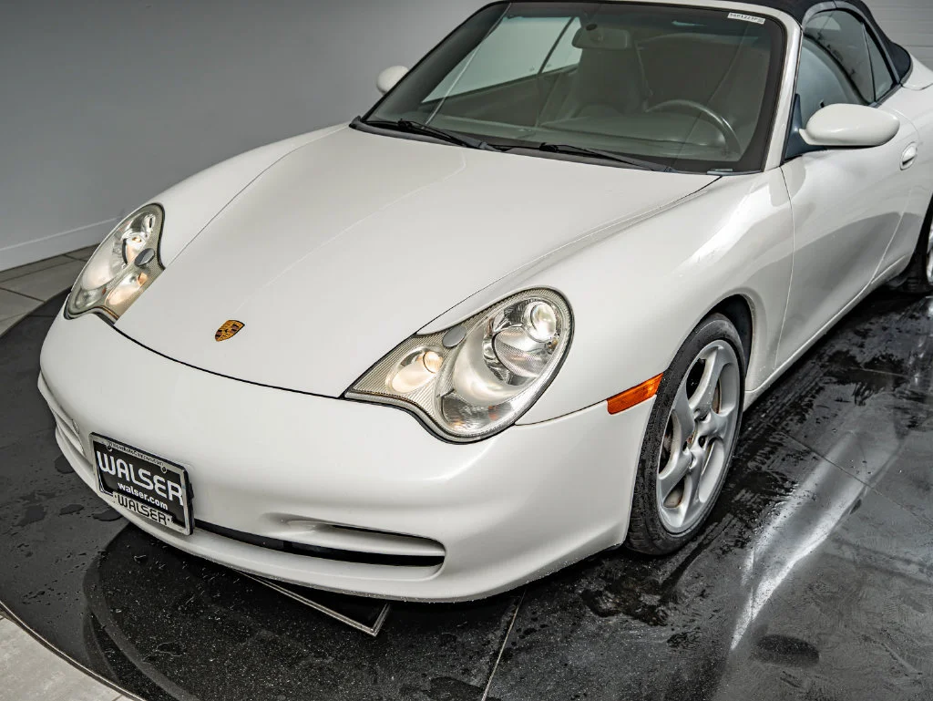 Used 2003 Carrara White Porsche Carrera image 18