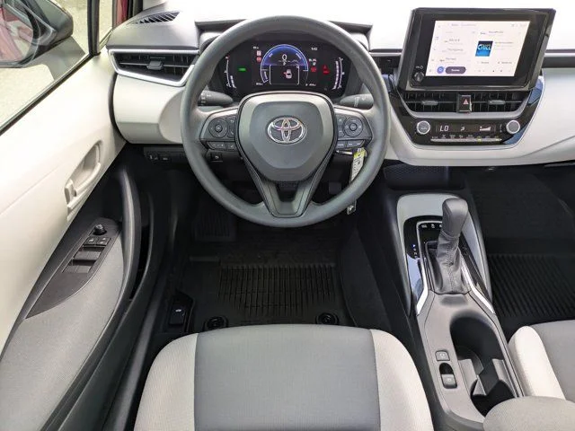 2026 Toyota Corolla LE - Photo 16