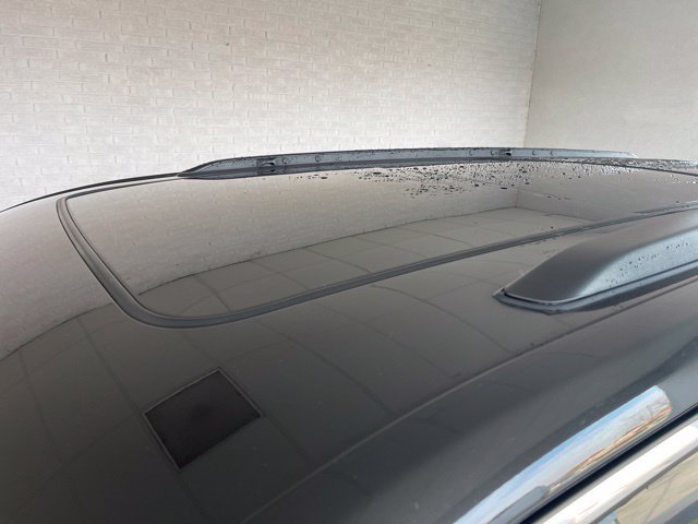 Used 2021  Jeep Limited image 8