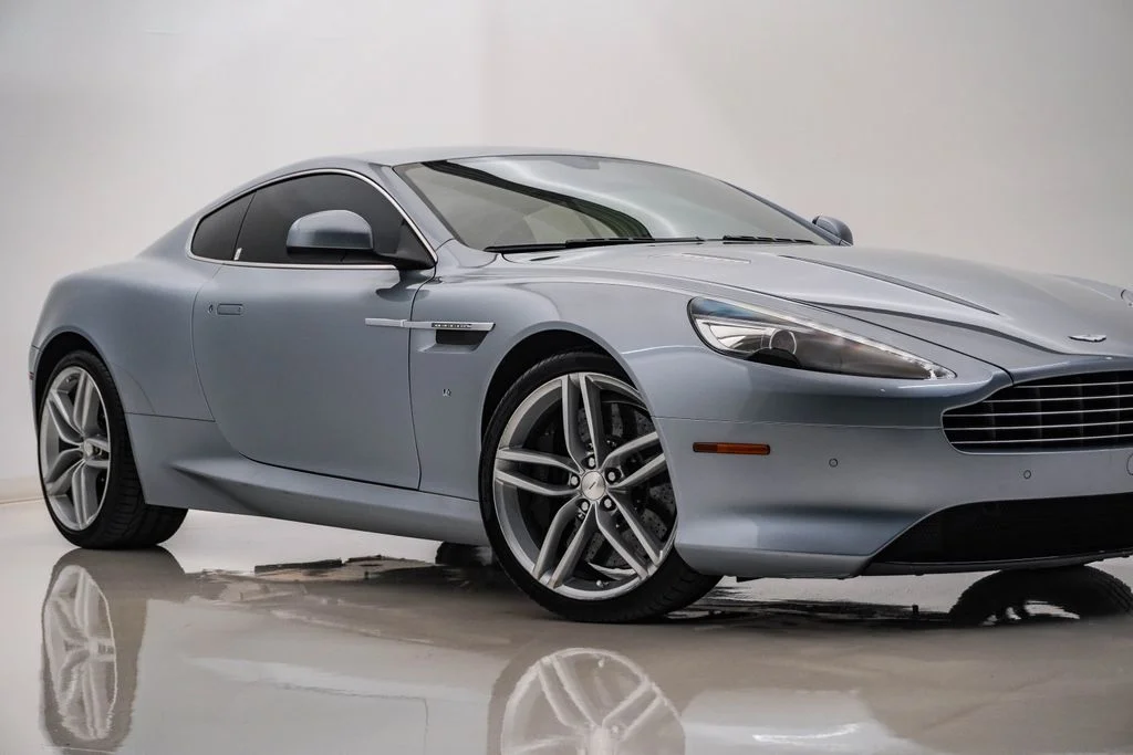 Used 2016 Skyfall Silver Aston Martin GT image 2