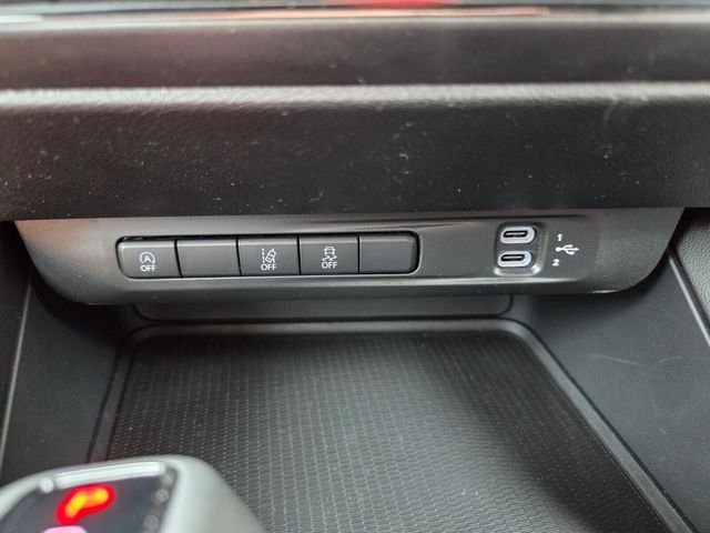 New 2026 Pitch Black Dodge R/T image 18