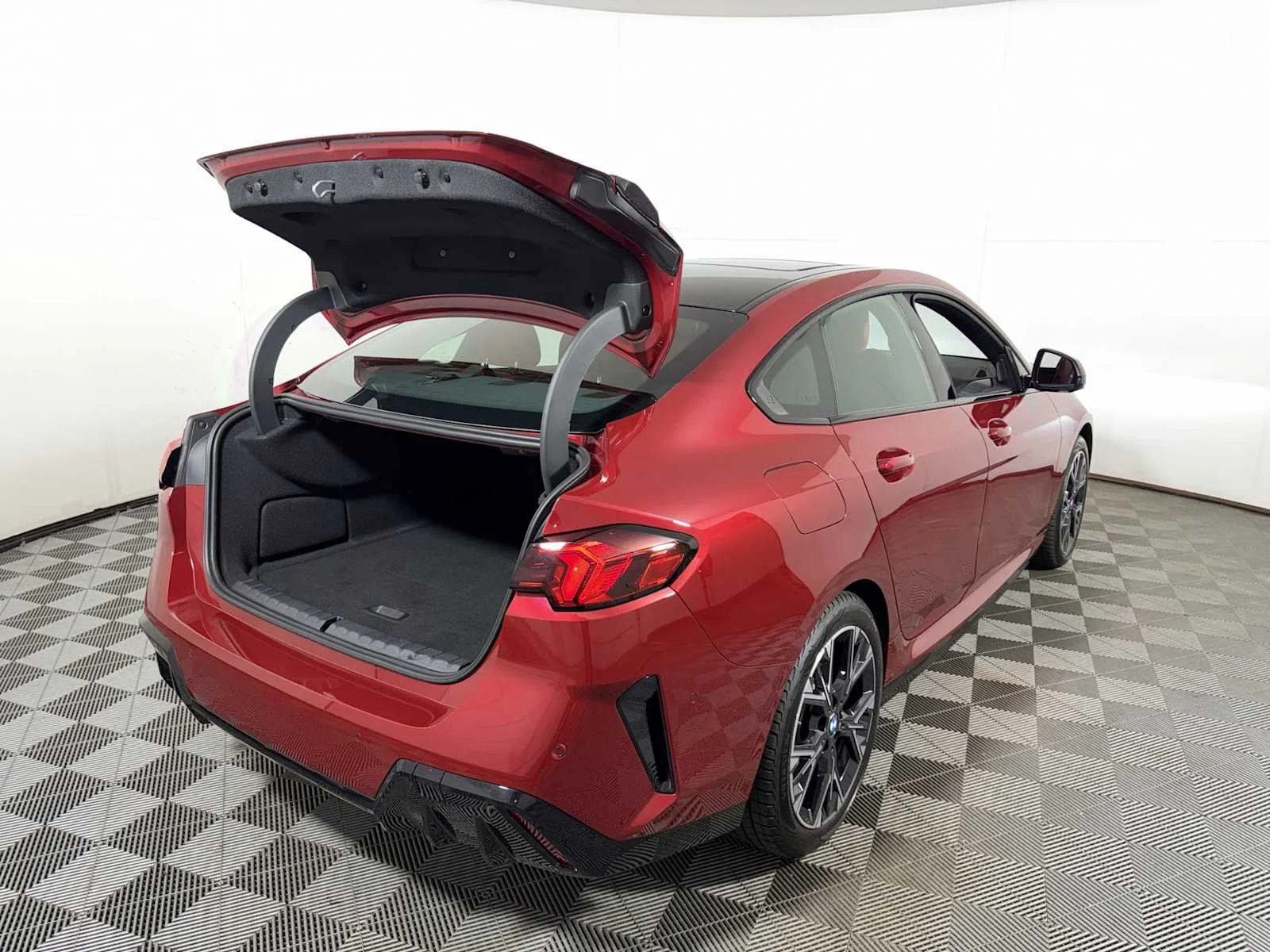 2026 BMW 2 Series 228 - Photo 23