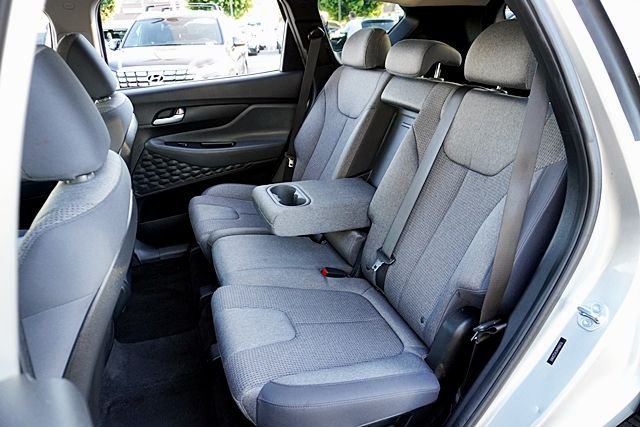 Used 2023 Silver Hyundai SEL image 16