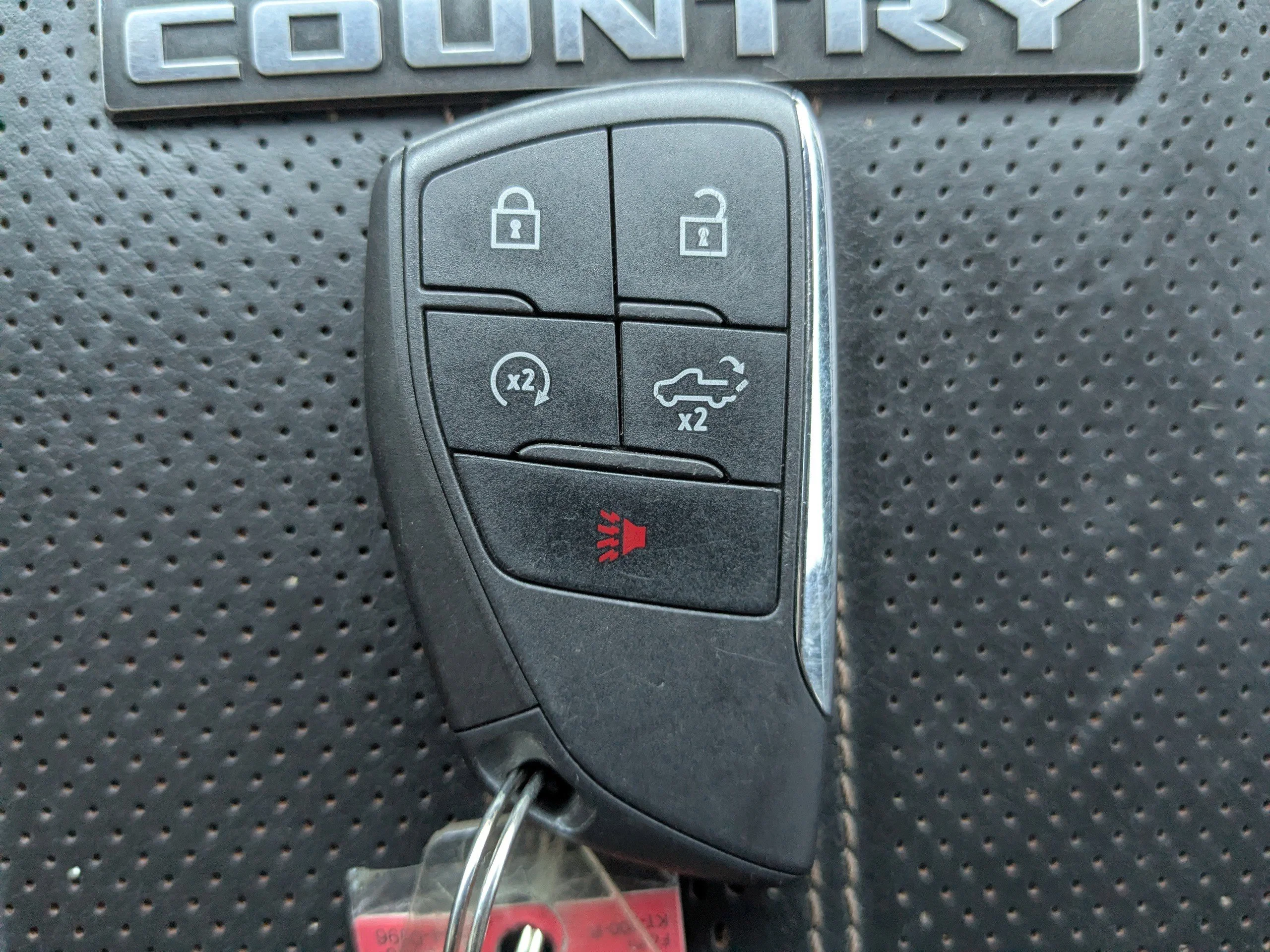 2024 Chevrolet Silverado 3500HD High Country - Photo 33