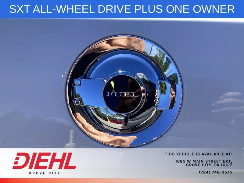 Used 2021 White Dodge SXT image 12