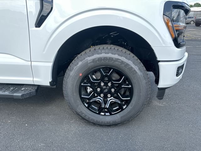 New 2026 White Ford XLT image 20