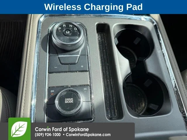 Used 2018 White Platinum Clearcoat Metallic Ford XLT image 14