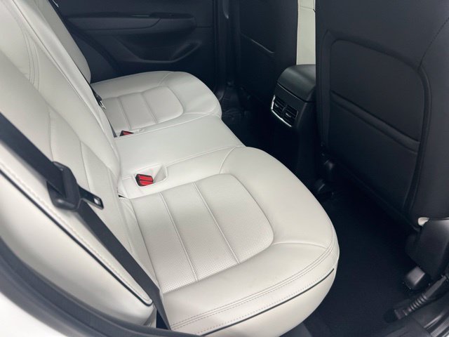 Used 2025 White Mazda 2.5 S Preferred Package MAZDA CERTIFIED image 22
