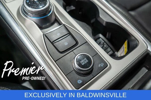 Used 2022 Green Ford XLT image 31