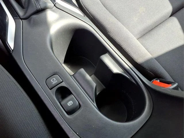 2024 Toyota Corolla LE - Photo 20