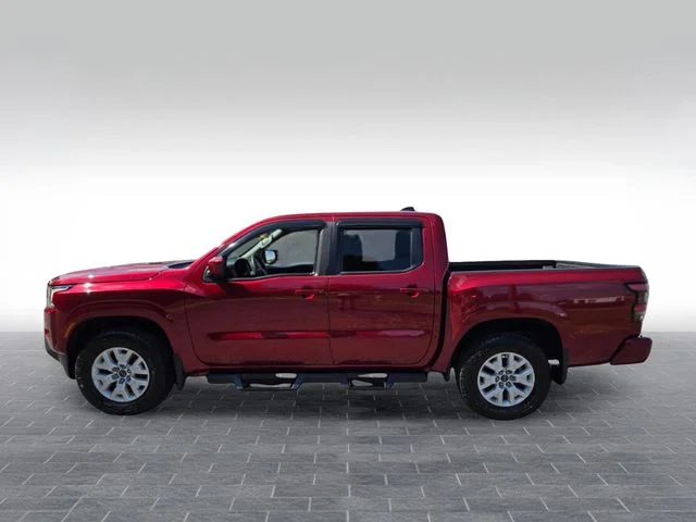 Used 2022 Red Nissan SV image 4