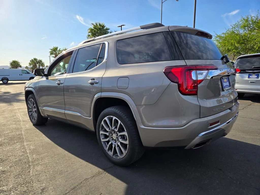 Used 2023 Light Stone Metallic GMC Denali image 4