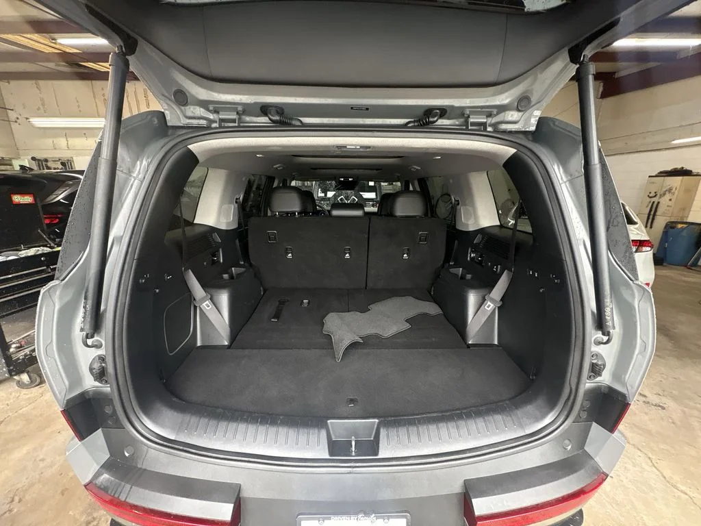 Used 2025 Gray Hyundai Limited image 24