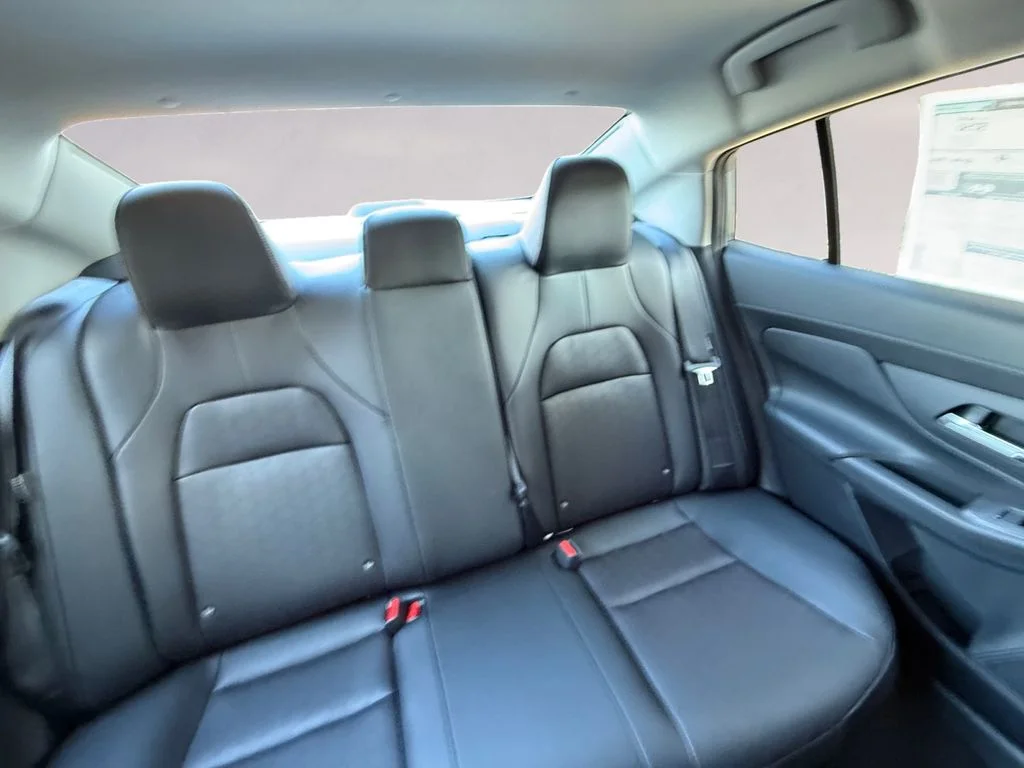 New 2027 Gray Nissan SR image 18
