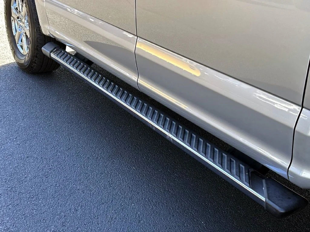 Used 2018 Ingot Silver Ford XLT image 12